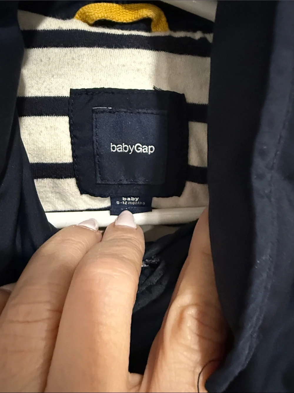 GAP navy puffer